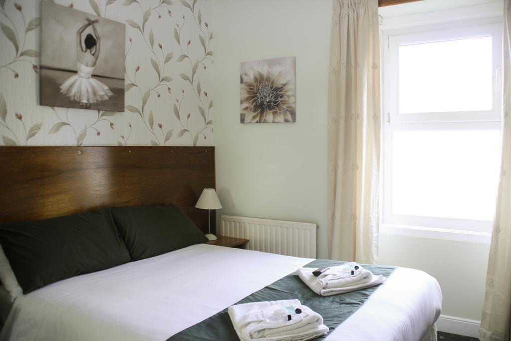 Rooms At Harmony Poynt ويستون سوبر مير الغرفة الصورة